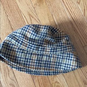 J crew plaid bucket hat